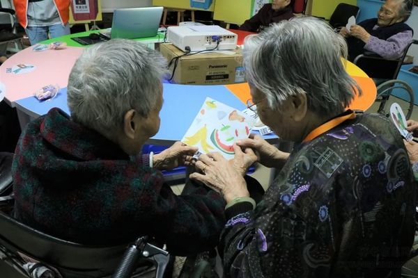 新時(shí)代文明實(shí)踐 | 東莞石碣鎮(zhèn)敬老院順利開(kāi)展 “讓垃圾有個(gè)好歸宿”知識(shí)小課堂活動(dòng)