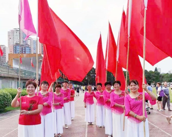 漣鋼老年大學器樂班 鋼城愛樂樂團