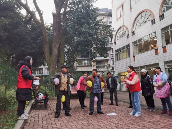 重慶市第三社會福利院開展養(yǎng)老護理員情緒管理壓力緩解介入服務