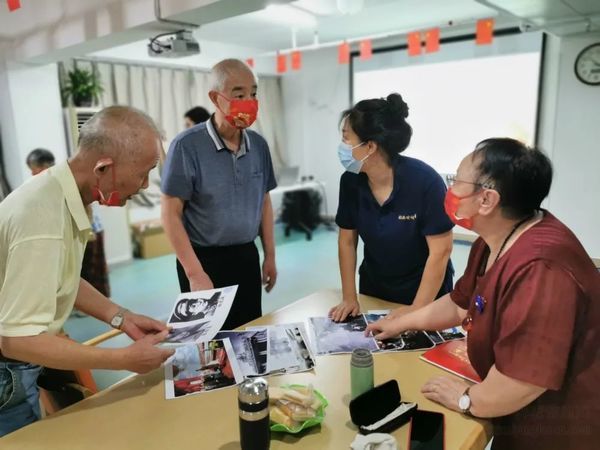 鹽田招商觀頤之家共同慶祝黨的101歲生日和香港回歸25周年