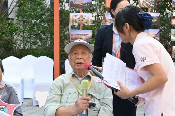 90歲老兵父親告訴女兒：“全力支持我住在泰康之家桂園，就是最大的孝順！”