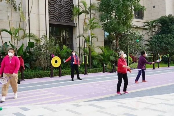 70歲奶奶在泰康之家“陽康”后，除夕夜里說出了一些真心話......