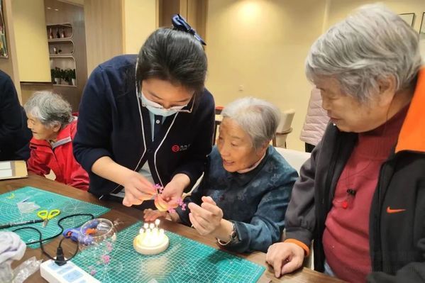 西安九九養(yǎng)老：讓我們一起用愛去溫暖每一個老去的靈魂！