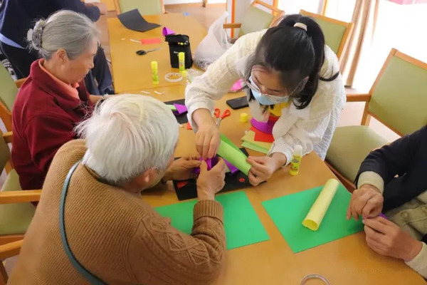 【賽事集錦丨樂齡大賽】暖冬奇遇，在節(jié)氣的更替中穿梭任意門，回到童年，暢游太空