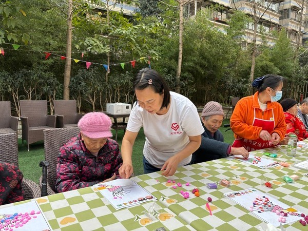 陶樂活動(dòng)丨芳華依舊在，南北各地養(yǎng)老院同慶女神節(jié)