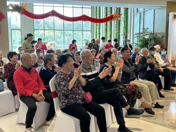 泰康之家鵬園：鏡頭里的歷史，八旬長者的生活藝術館