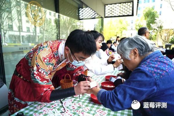 走進泰康之家楚園：養(yǎng)老新體驗，生活每一天都是春天