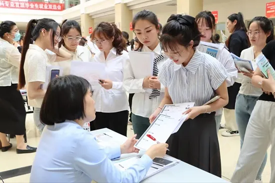 泰康之家：打造理想晚年，引領養(yǎng)老服務管理新風向